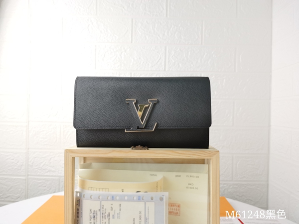 LVコピーウォレット正面デザイン